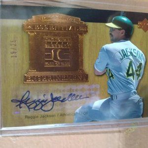 SOLD!  Reggie Jackson Autograph Sold at recent Burbank Card show in Anaheim